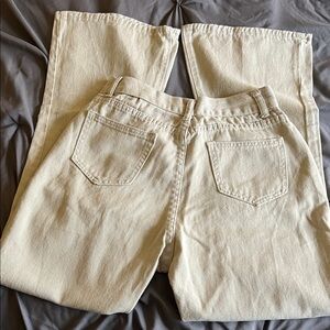 Women's Cream High-Rise Straight Jeans Size Small Tears Both Knees Super Soft